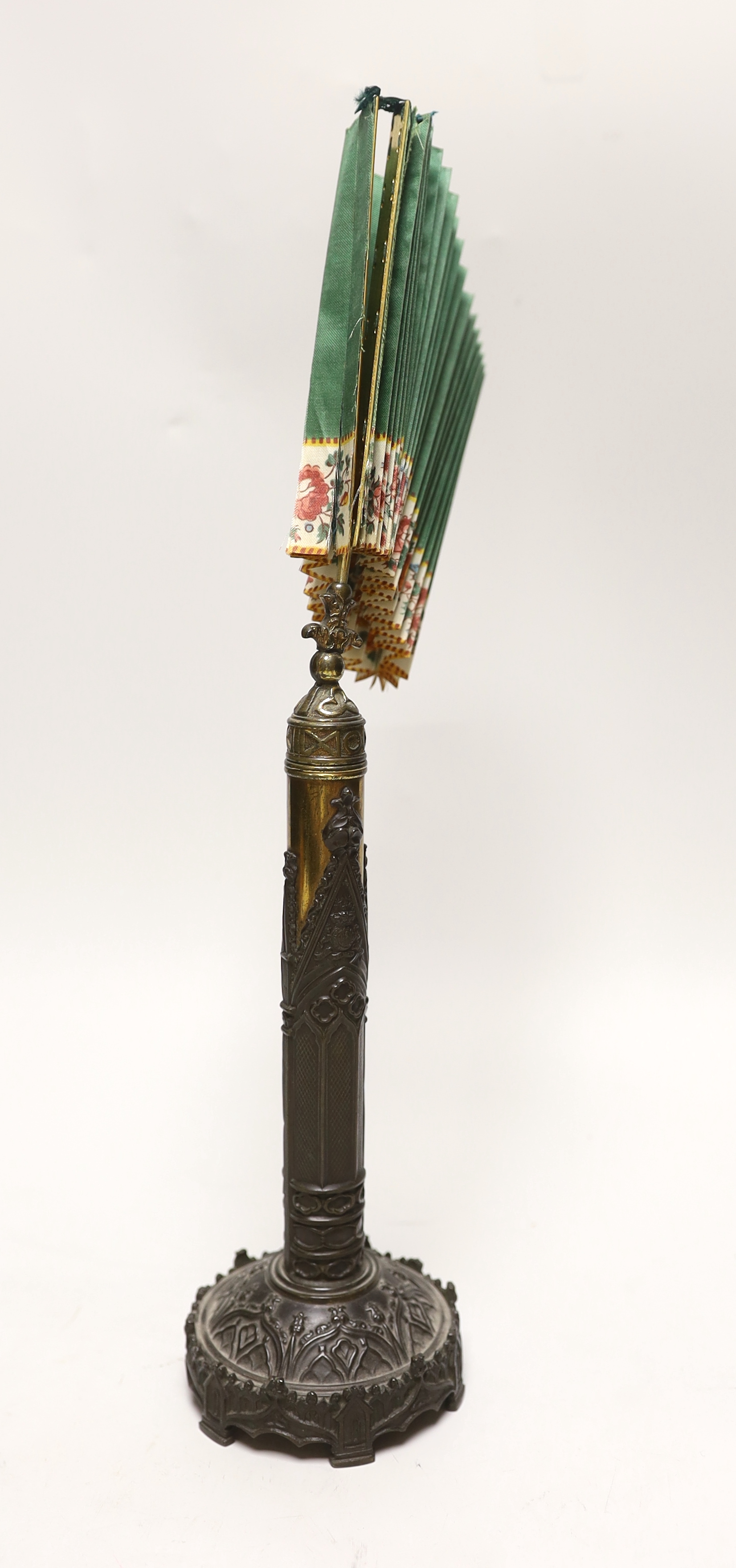 An early Victorian Day's Patent folding face screen with gothic design bronze base, silk leaf, 37cm (a.f.)